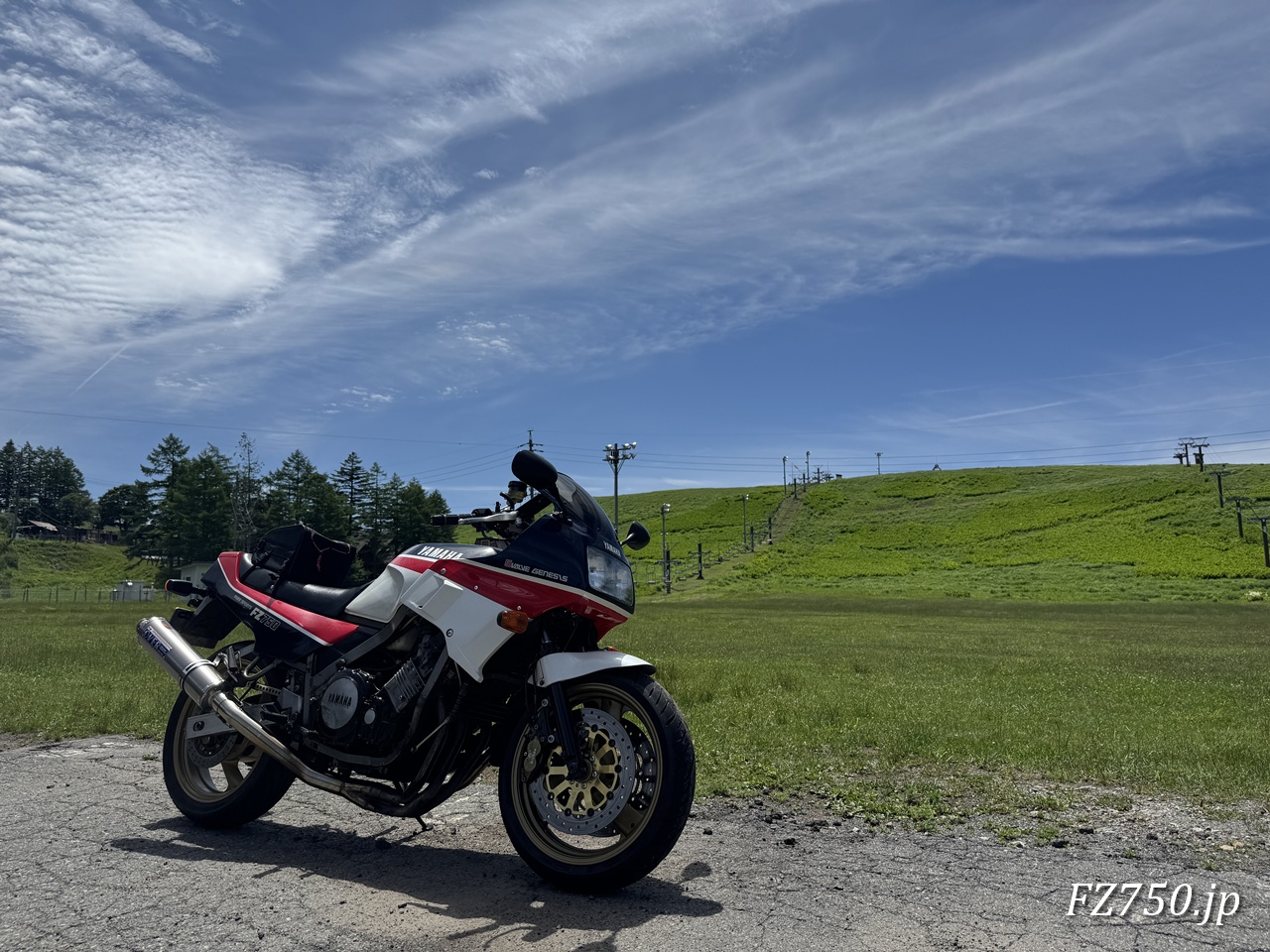 FZ750@霧ケ峰スキー場
