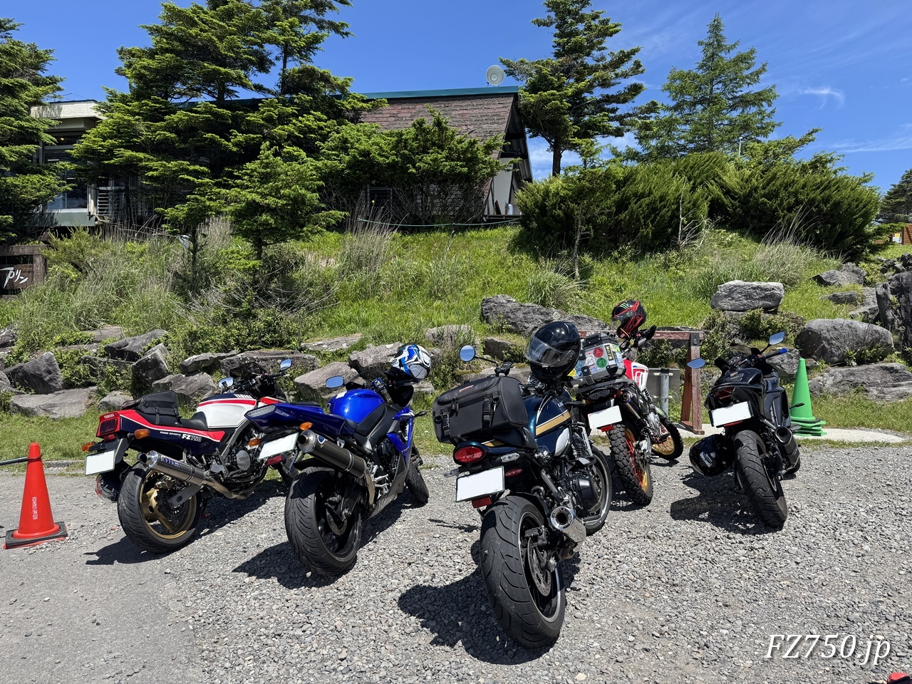 FZ750@車山肩駐車場