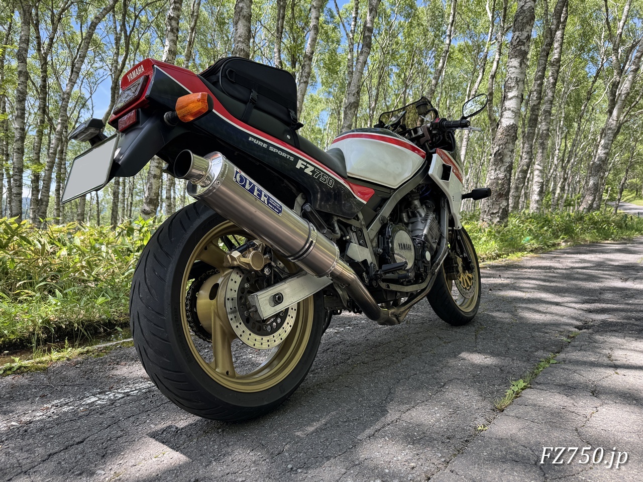 FZ750@美ヶ原高原 白樺平