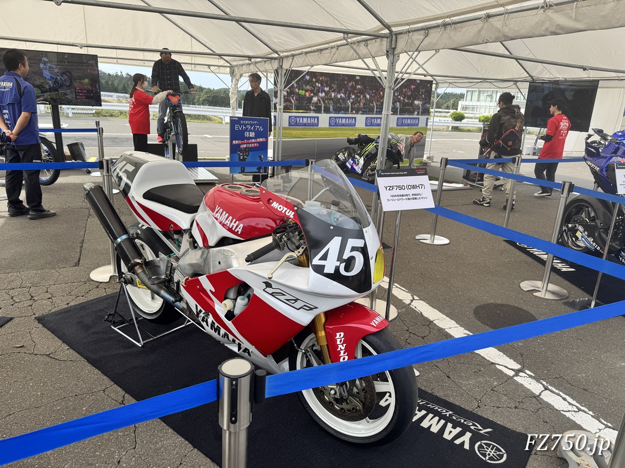 YAMAHA YZF750(0WH7)