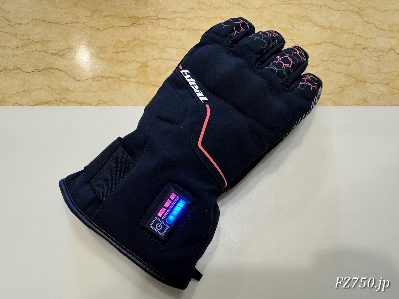 IDEAL ID-204はCOLXUS 互換バッテリーで問題なく使用できる