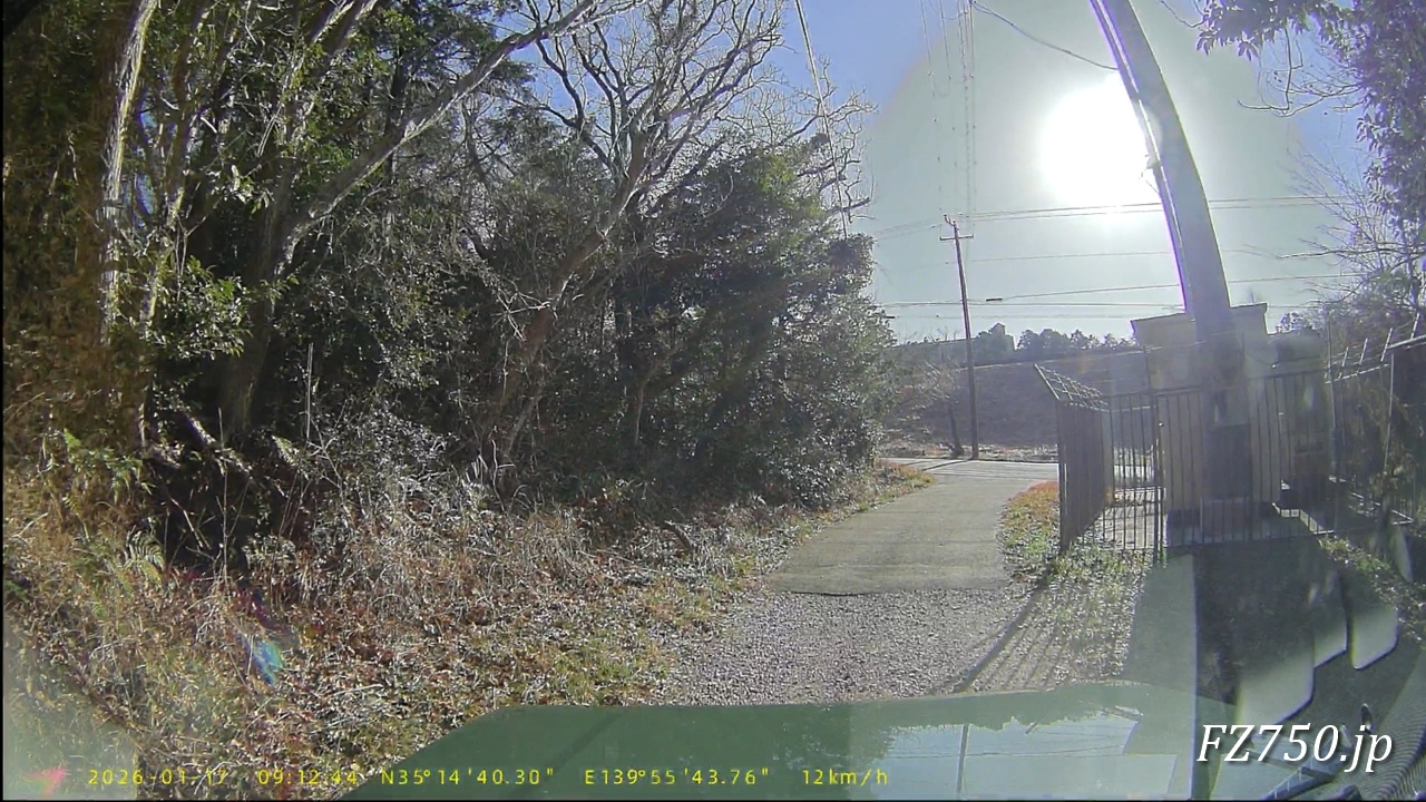 林道鬼涙山線は県道93号線との丁字路で終点