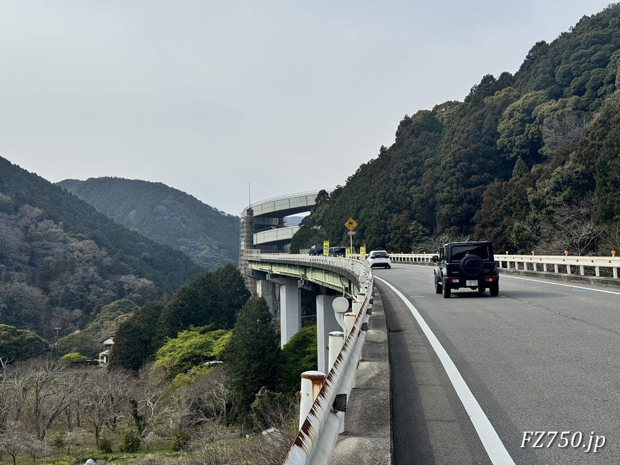 国道414号線 河津七滝ループ橋付近