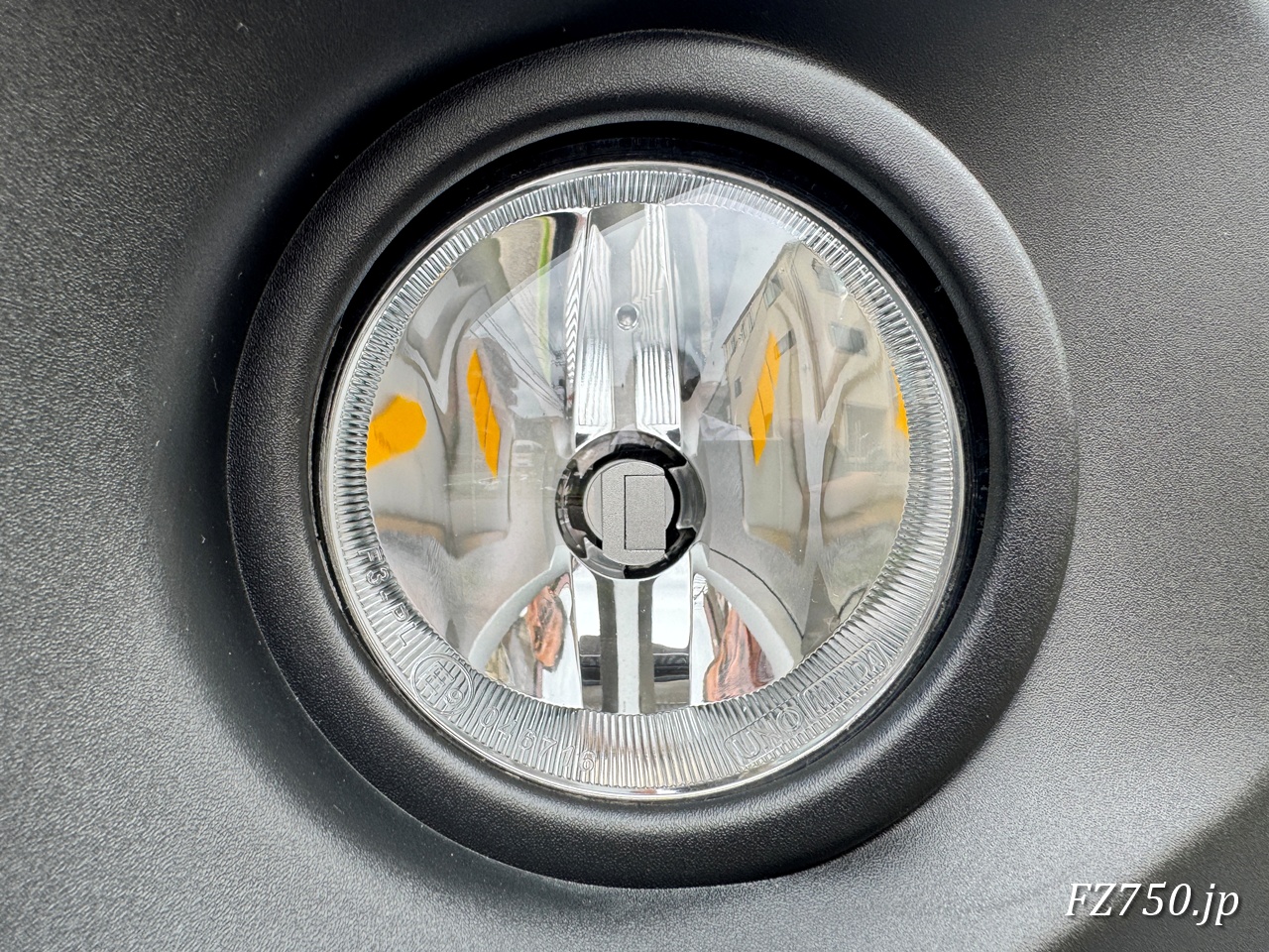 ジムニーノマドに合わせてPIAA LEH192の発光部が垂直になった