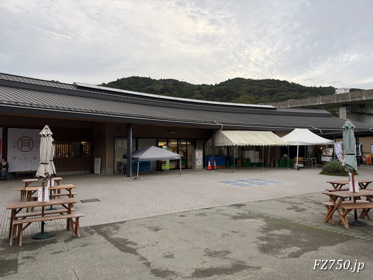 道の駅 伊豆月ケ瀬 外観