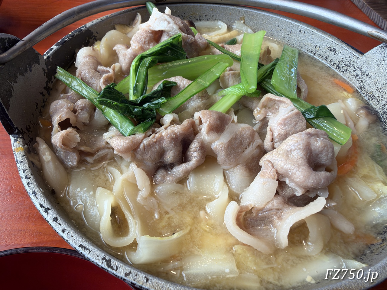 うどんほうとう天野の肉ほうとう(税込1,400円)